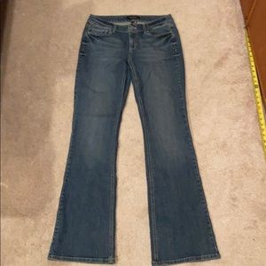 White House Black Market Flare Jeans, size 6L